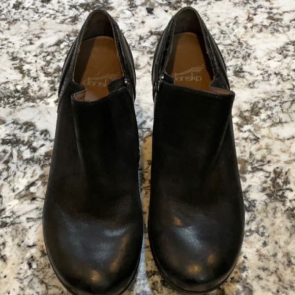 Dansko shoes size 38- leather upper / fabric lining man made - Picture 2 of 4